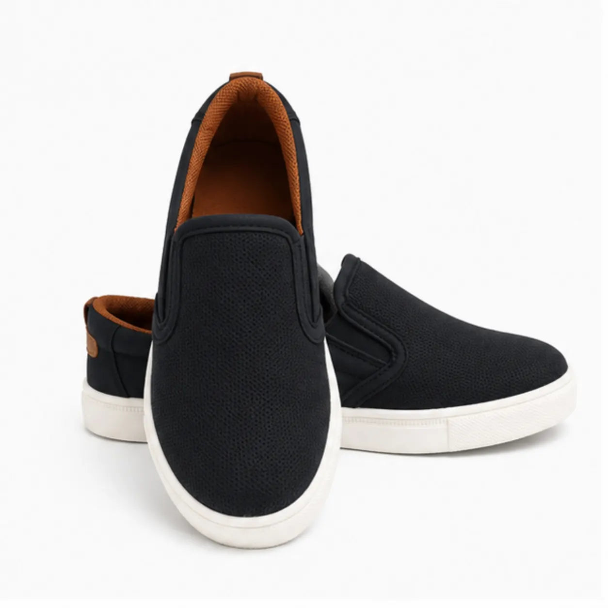 Scoopy slip-on sneaker