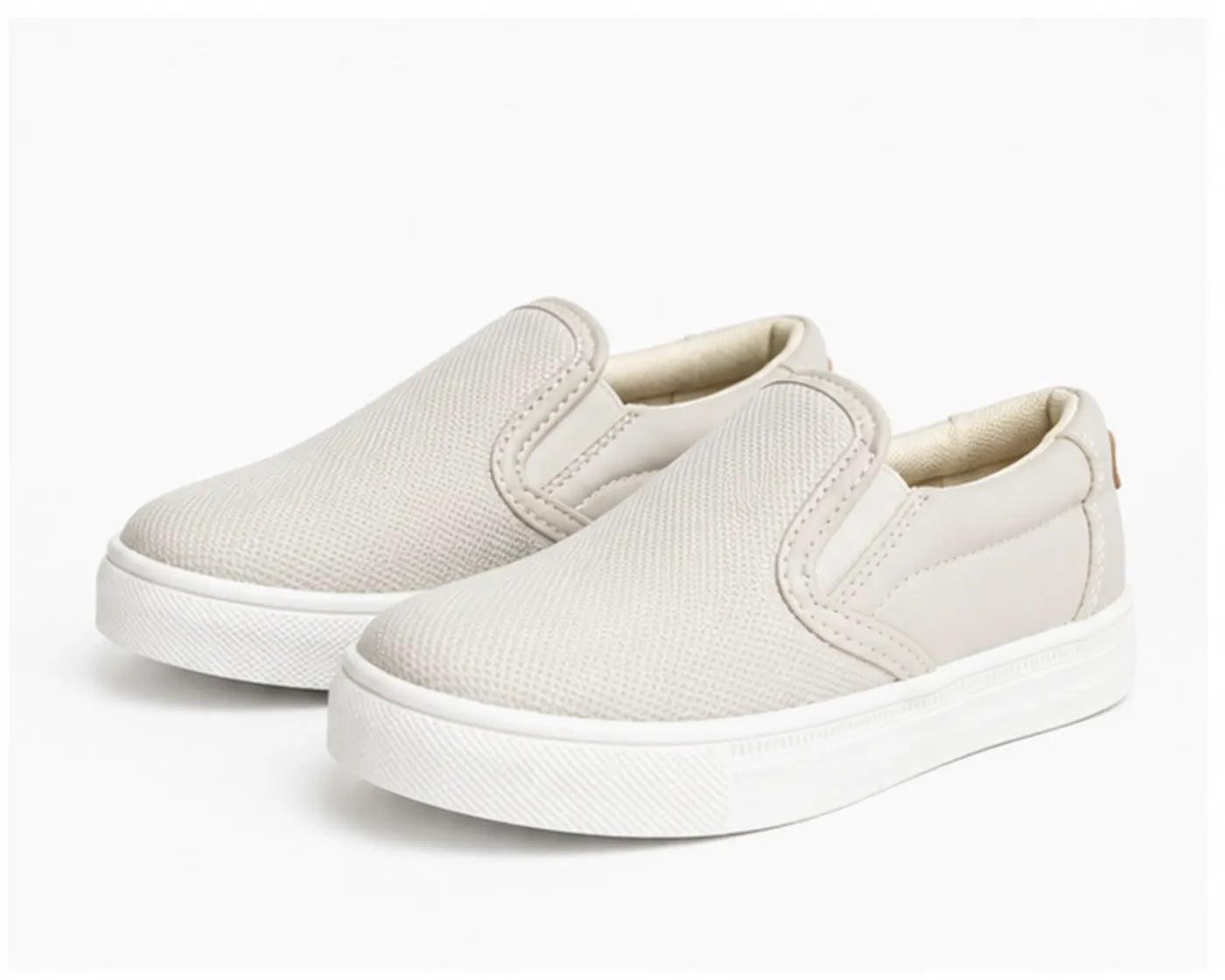 Scoopy slip-on sneaker